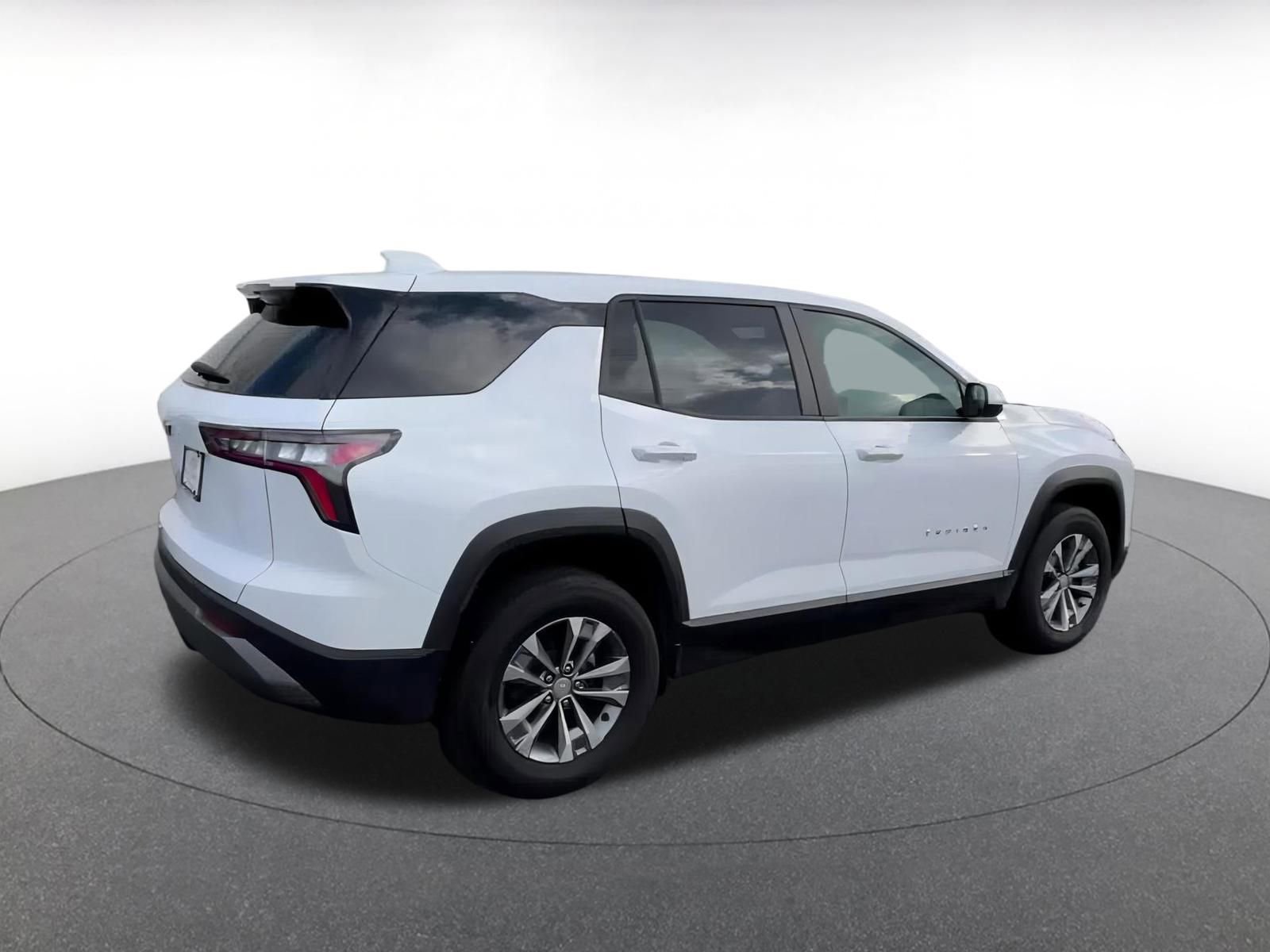 Used 2025 Chevrolet Equinox LT image 13