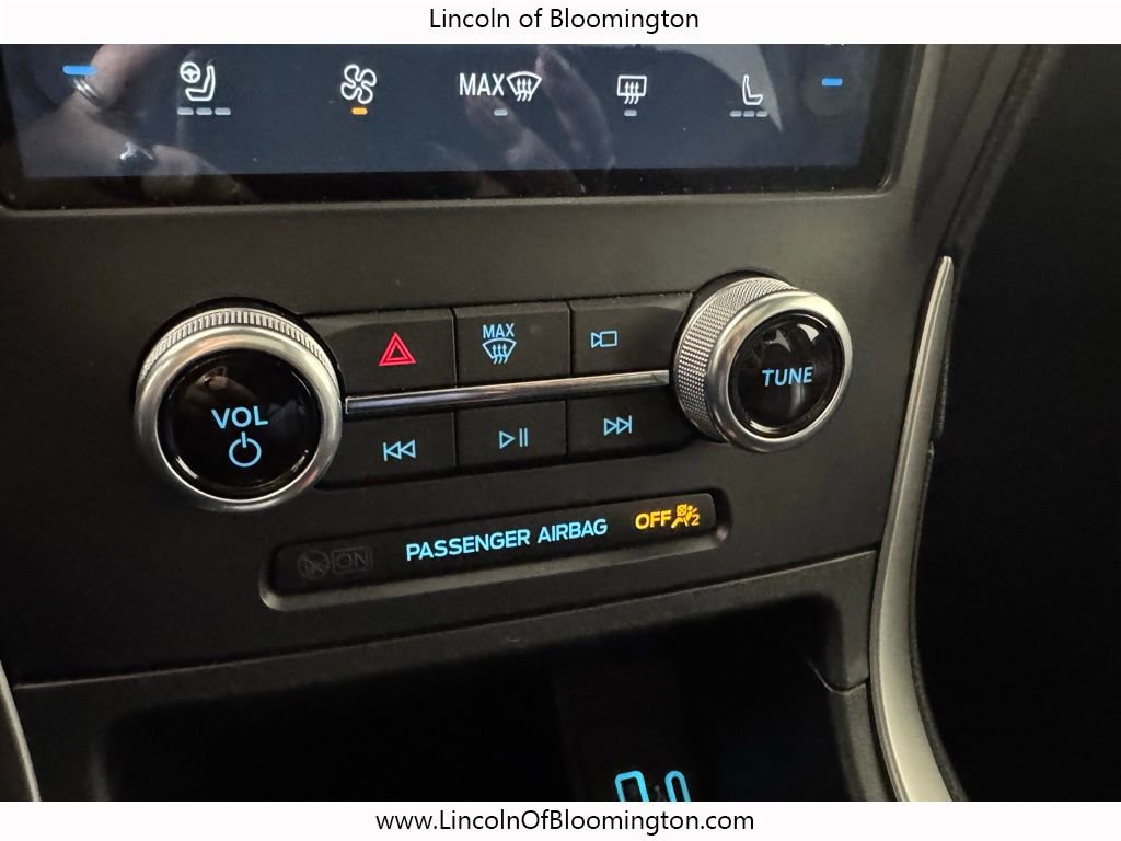 Used 2022 Ford Edge ST-Line w/ Class II Trailer Tow Package AWD/4WD image 54