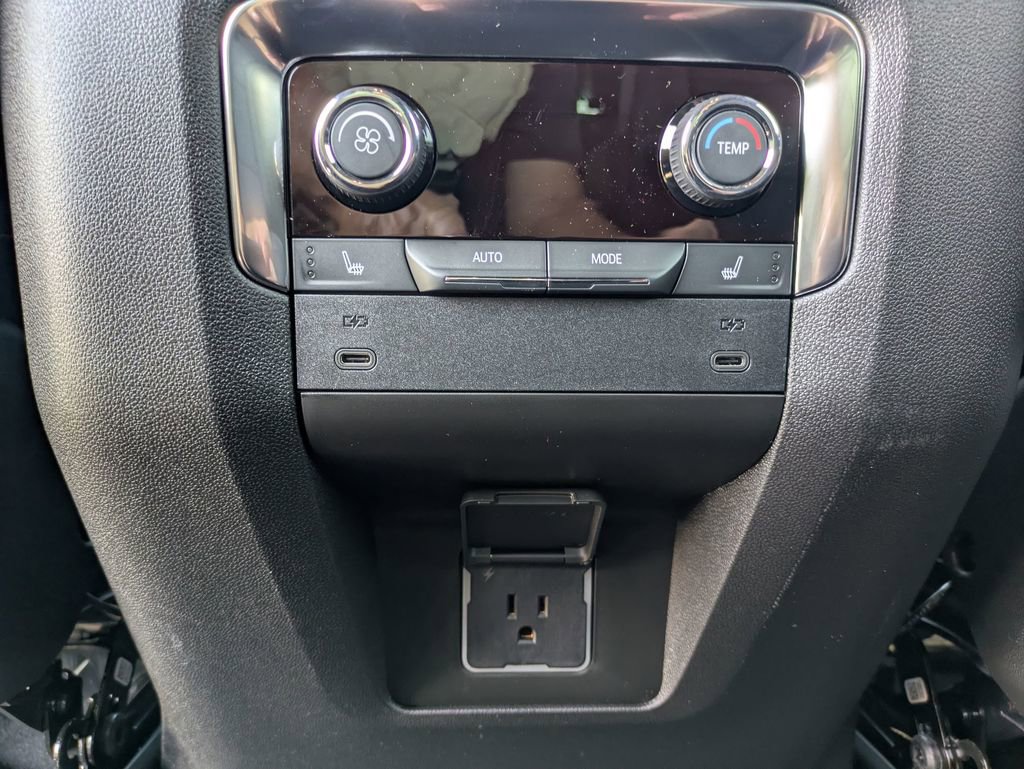 New 2026 Chevrolet Suburban RST w/ Comfort Package image 31