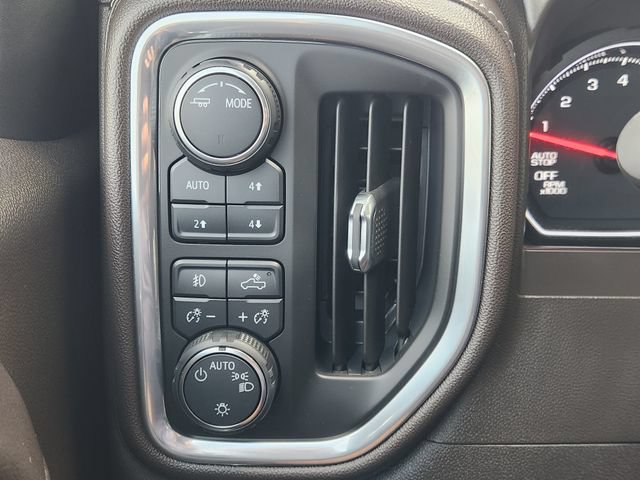 Used 2020 Chevrolet Silverado 1500 RST AWD/4WD image 24