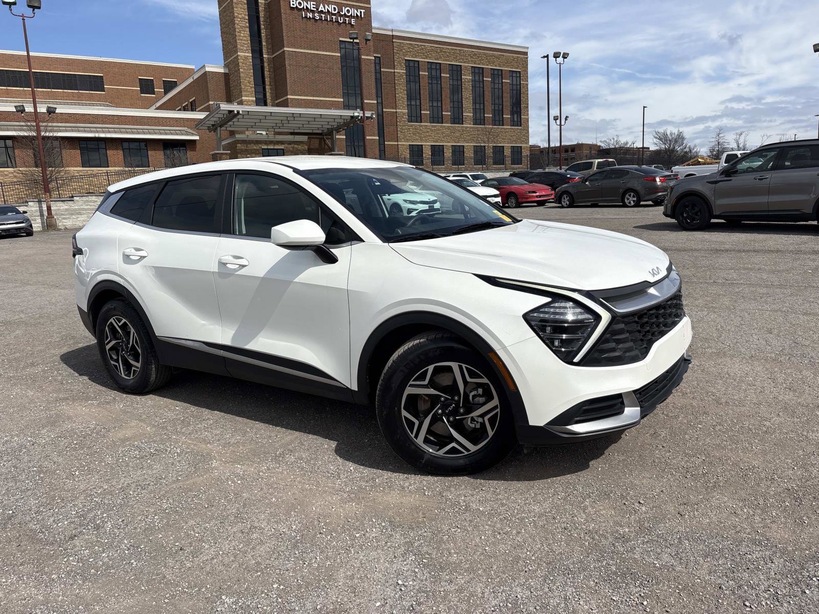 Used 2024 Kia Sportage LX