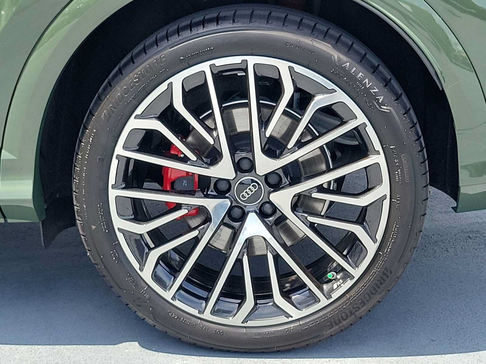 Certified 2025 Audi SQ5 Premium Plus AWD/4WD image 12