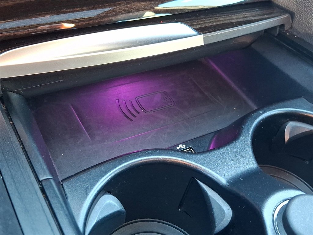 Used 2023 BMW 530e xDrive image 24