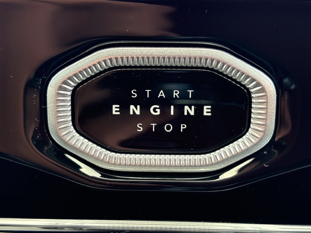 New 2027 Jeep Grand Cherokee Limited AWD/4WD image 11