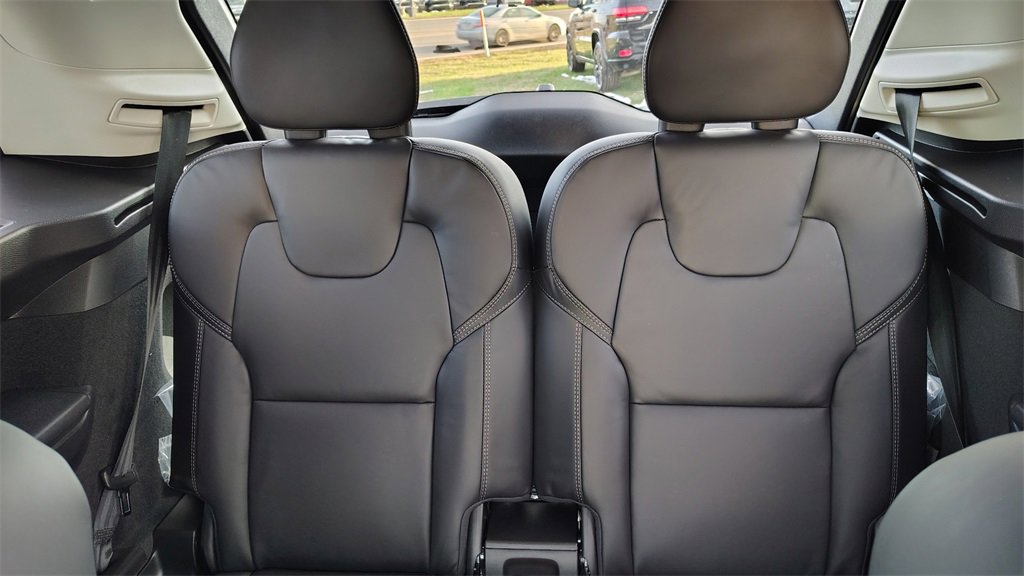 New 2026 Volvo XC90 B6 Ultra image 31