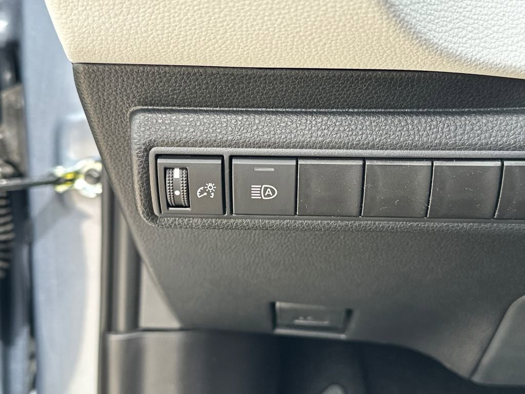 New 2026 Toyota Corolla SE FWD image 19