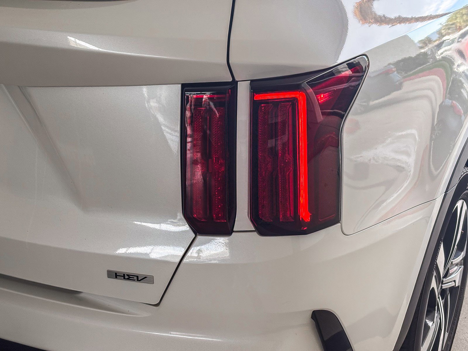 Used 2023 Kia Sorento SX Prestige image 9