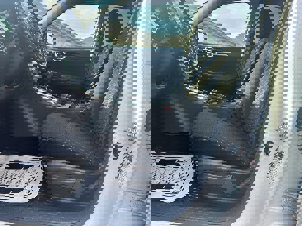 Used 2019 Nissan Sentra SV image 13