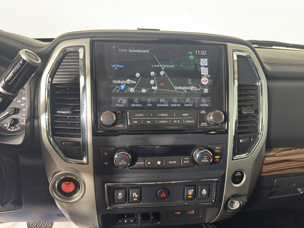 Used 2020 Nissan Titan SL w/ Moonroof Package RWD image 25