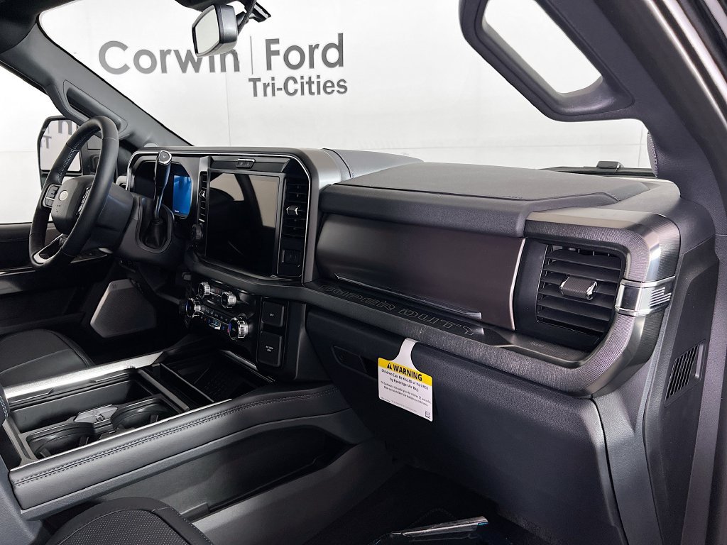 New 2026 Ford F450 Platinum w/ FX4 Off-Road Package AWD/4WD image 32