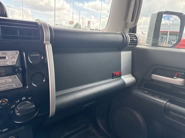 Used 2007 Toyota FJ Cruiser 4WD image 3