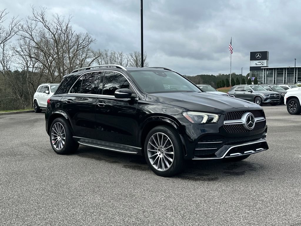 Used 2022 Mercedes-Benz GLE 450 4MATIC w/ AMG Line Exterior image 1