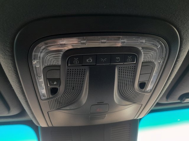 Used 2024 Mercedes-Benz Sprinter 3500 image 10