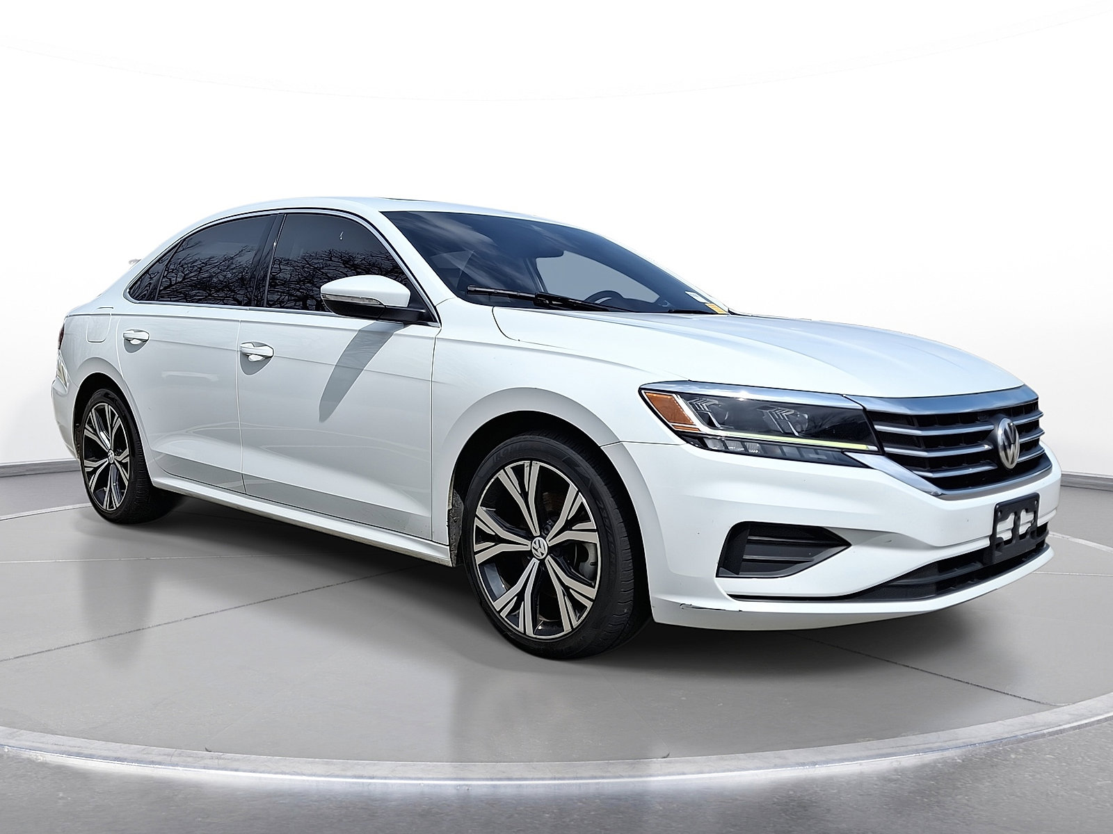 Used 2021 Volkswagen Passat 2.0T SE