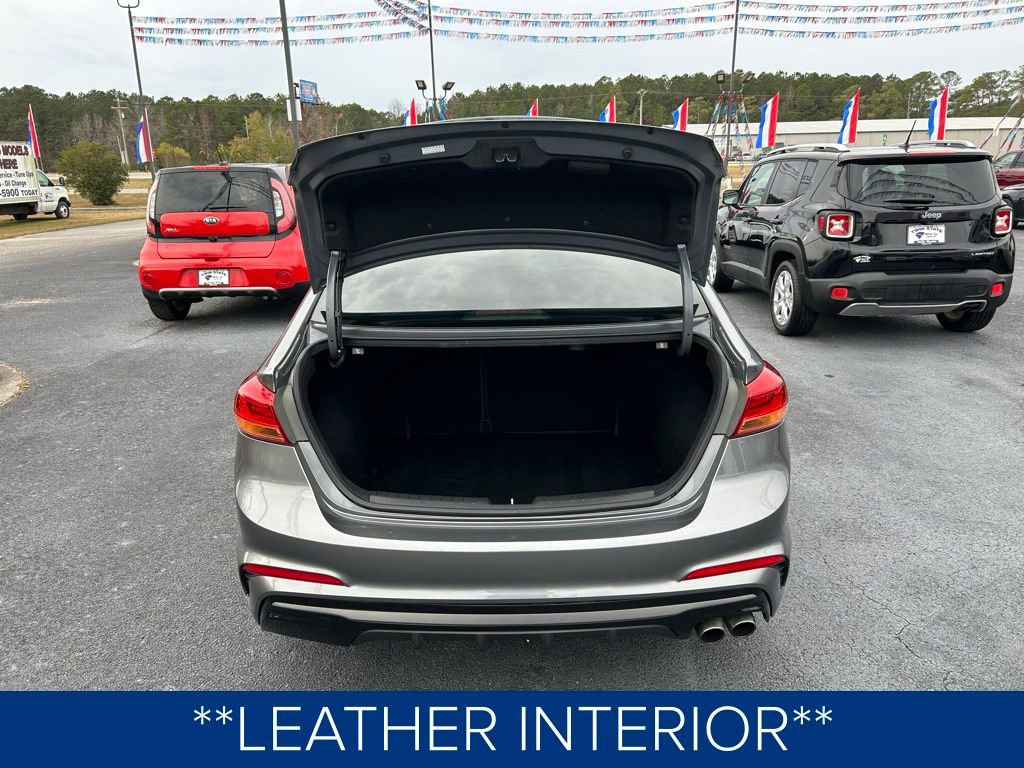 Used 2017 Hyundai Elantra Sport w/ Sport Premium Package 06 image 7