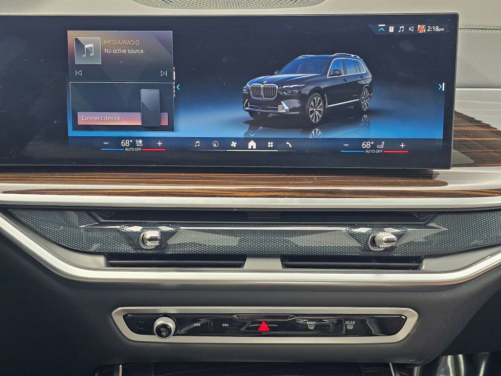 Used 2026 BMW X7 xDrive40i image 14