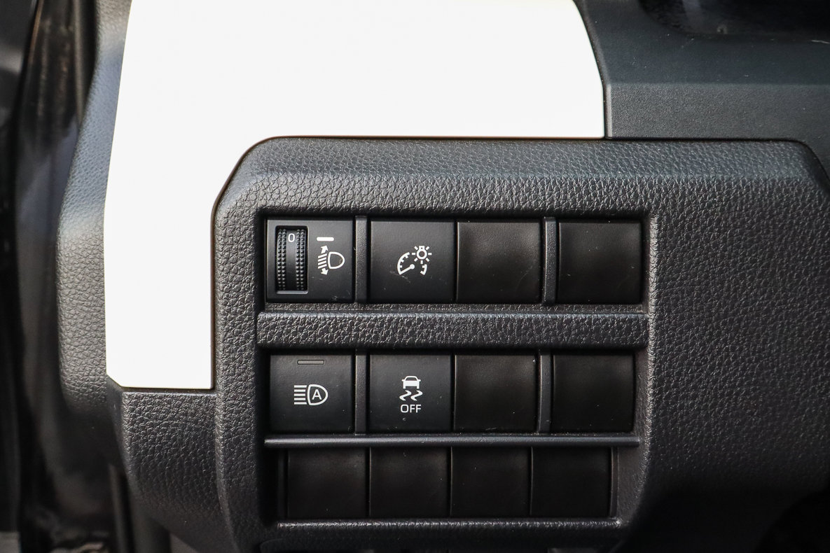 Used 2024 Toyota Tacoma TRD Off-Road image 17