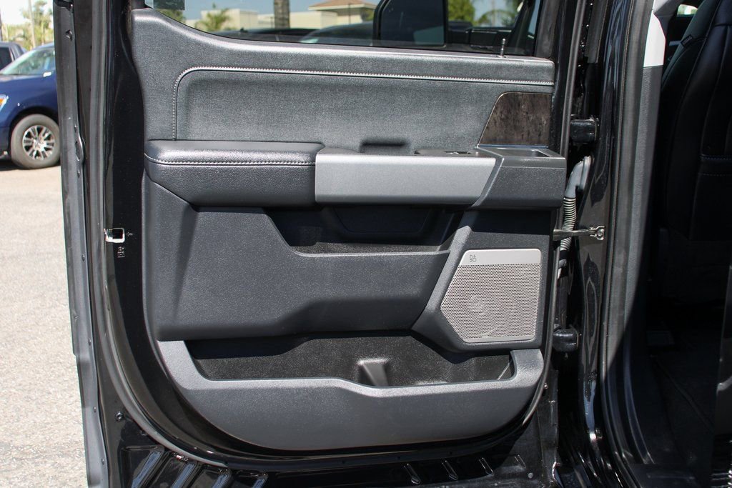 Used 2023 Ford F250 Lariat w/ Black Appearance Package image 35