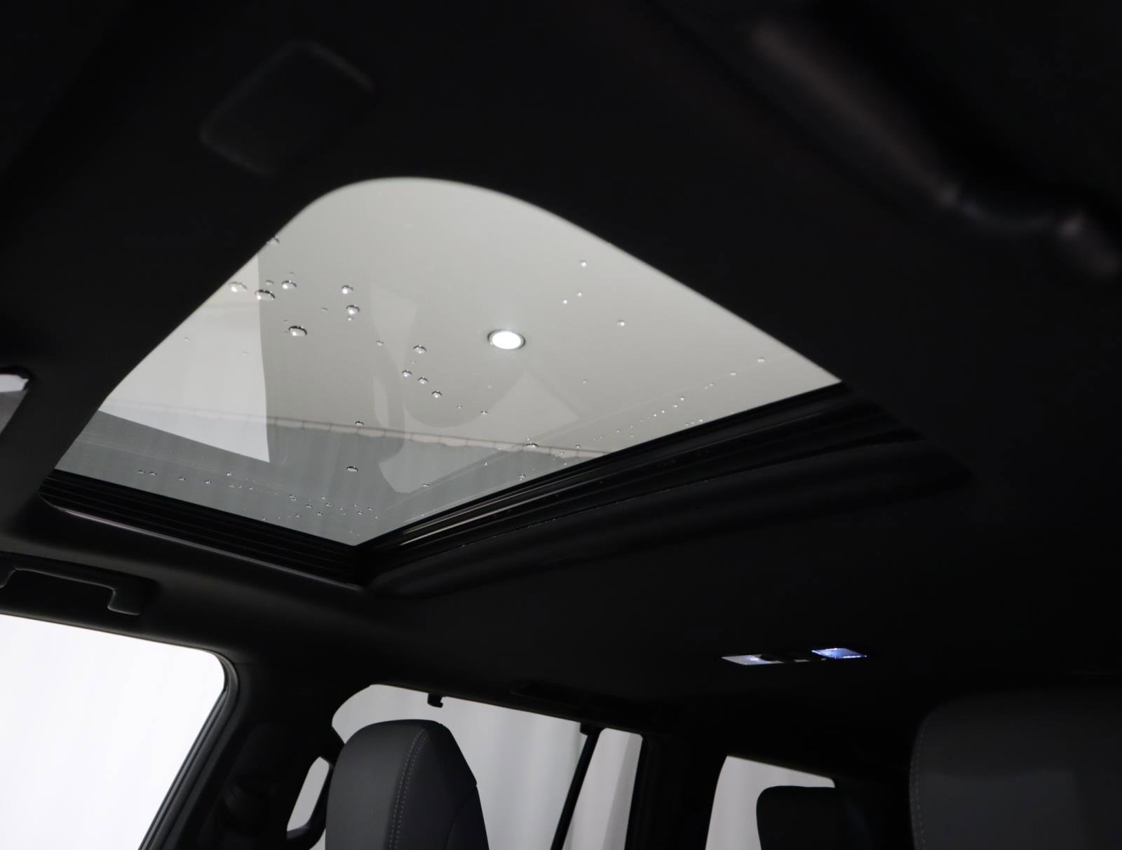 Used 2024 Lexus GX 550 w/ Accessory Package (Z1) image 27