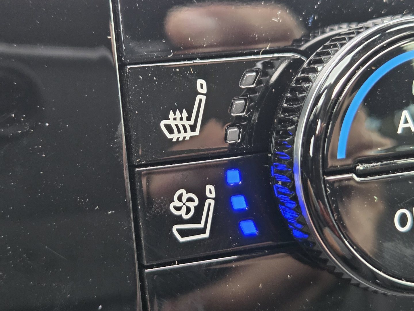 New 2026 Nissan Pathfinder Platinum AWD/4WD image 36