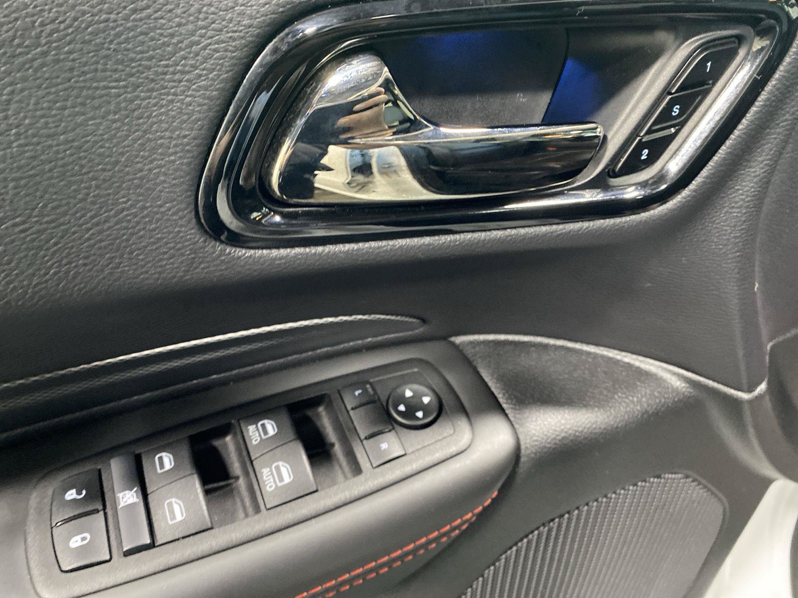 Used 2025 Dodge Durango R/T AWD/4WD image 18