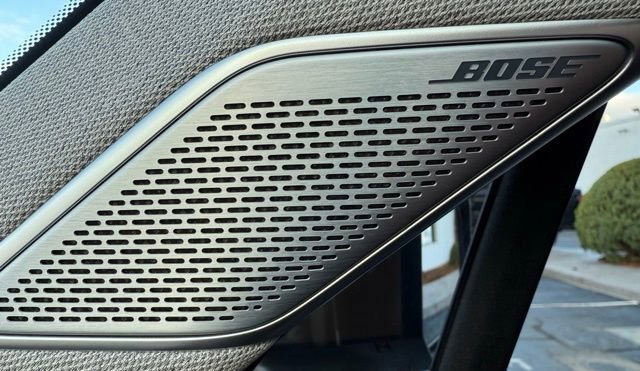 Used 2024 Hyundai Santa Fe Limited image 38