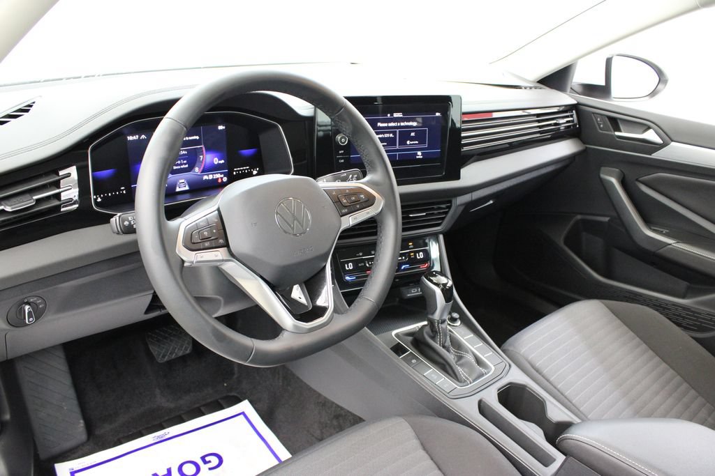 Used 2026 Volkswagen Jetta S FWD image 14