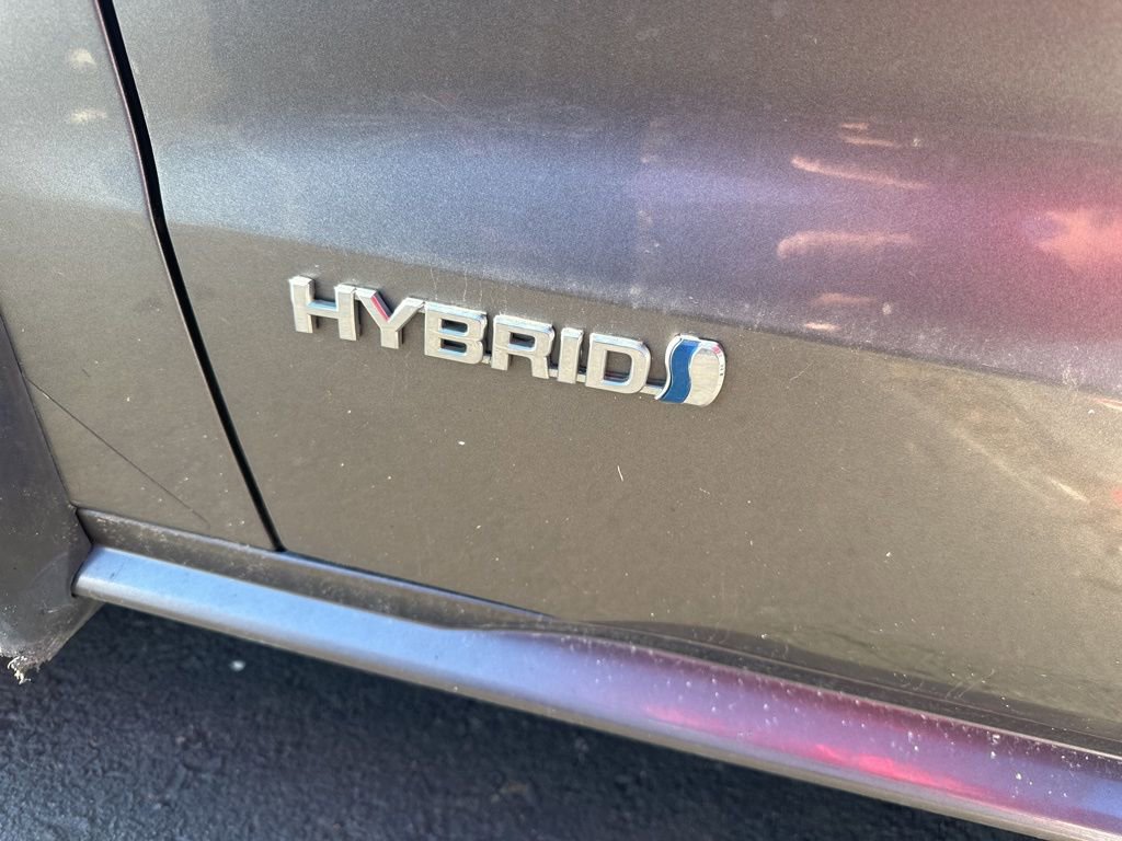 Used 2021 Toyota Sienna XLE image 13