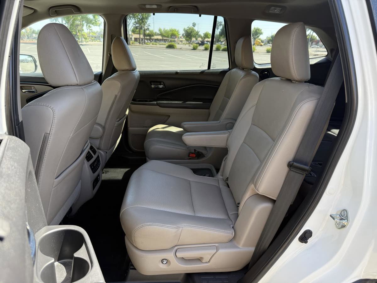 Used 2019 Honda Pilot Elite image 28
