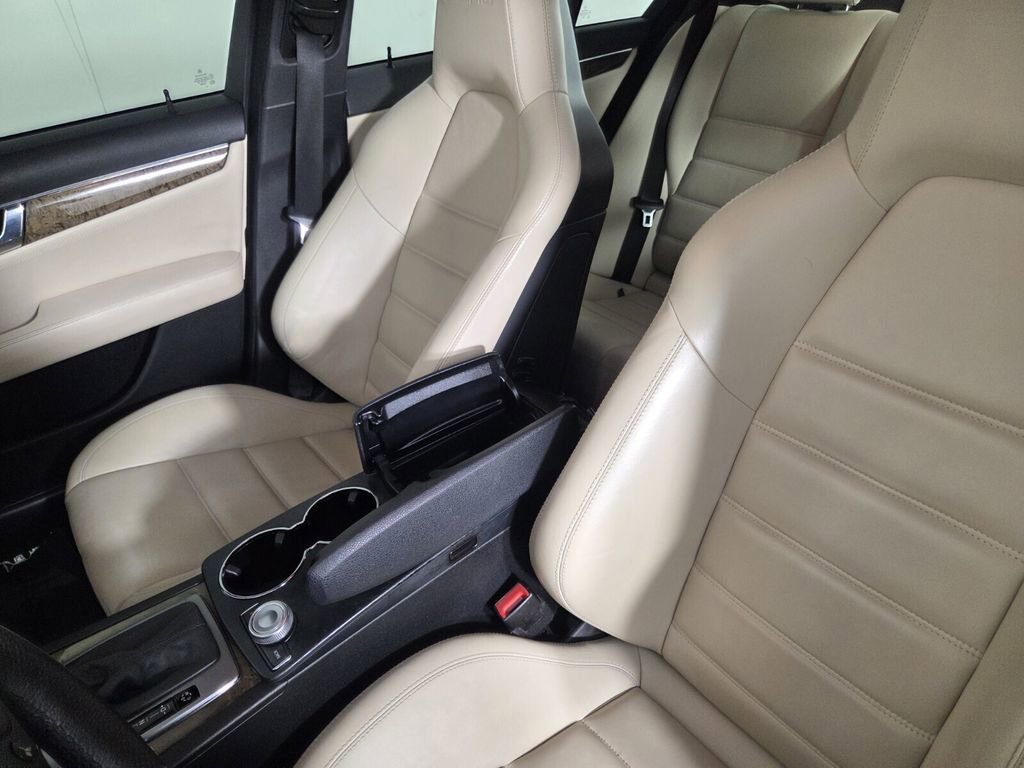Used 2009 Mercedes-Benz C 63 AMG Sedan image 22