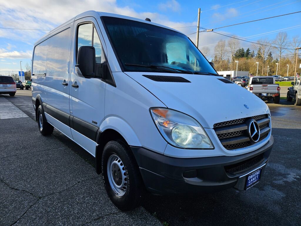 Used 2011 Mercedes-Benz Sprinter 2500 image 6