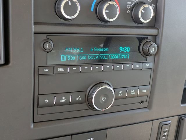 New 2024 GMC Savana 3500 w/ Power Convenience Package RWD image 20