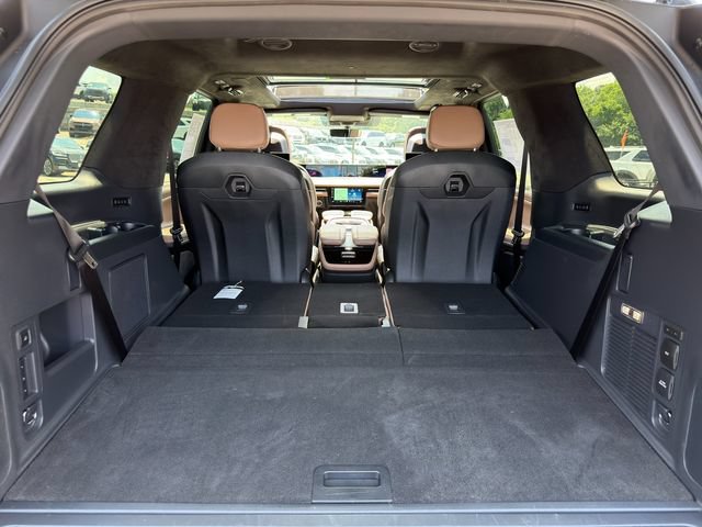 Used 2025 Lincoln Navigator Black Label AWD/4WD image 18