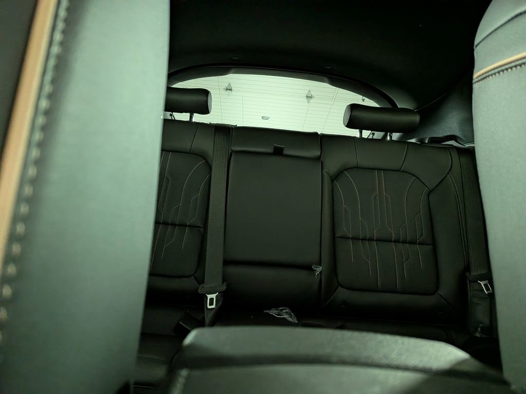 New 2026 Buick Envista Avenir image 28