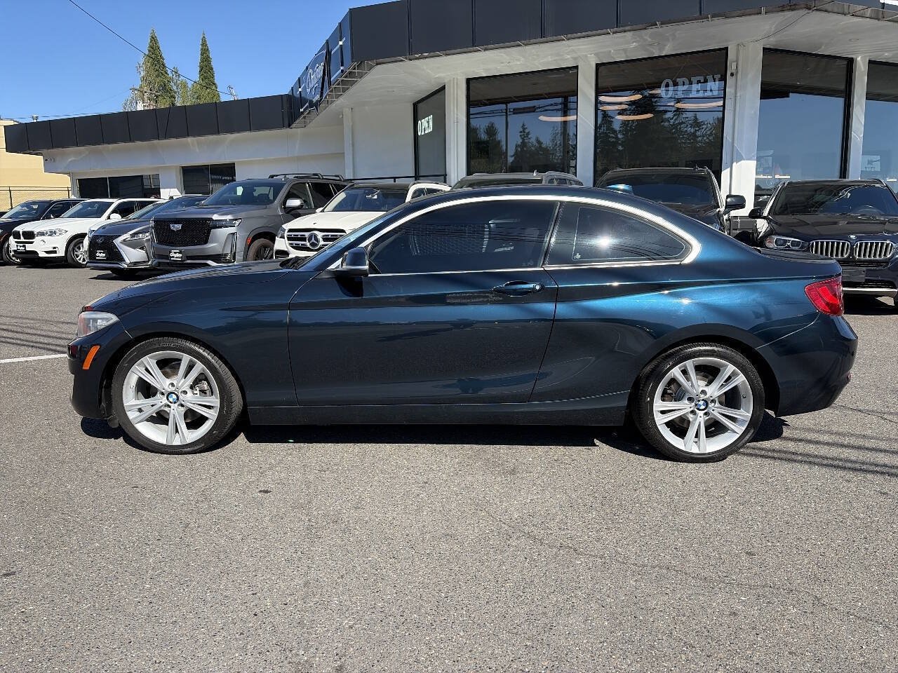 Used 2015 BMW 228i xDrive Coupe AWD/4WD image 2