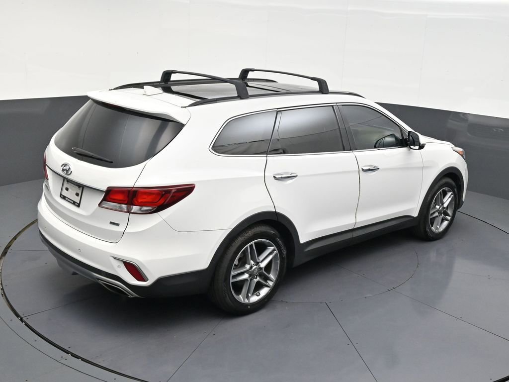 Used 2018 Hyundai Santa Fe SE image 16