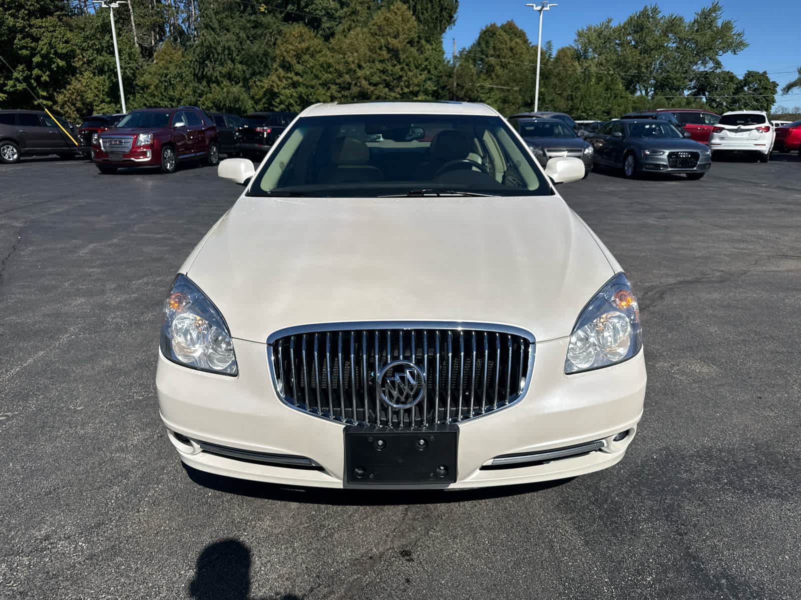 Used 2011 Buick Lucerne CXL FWD image 8
