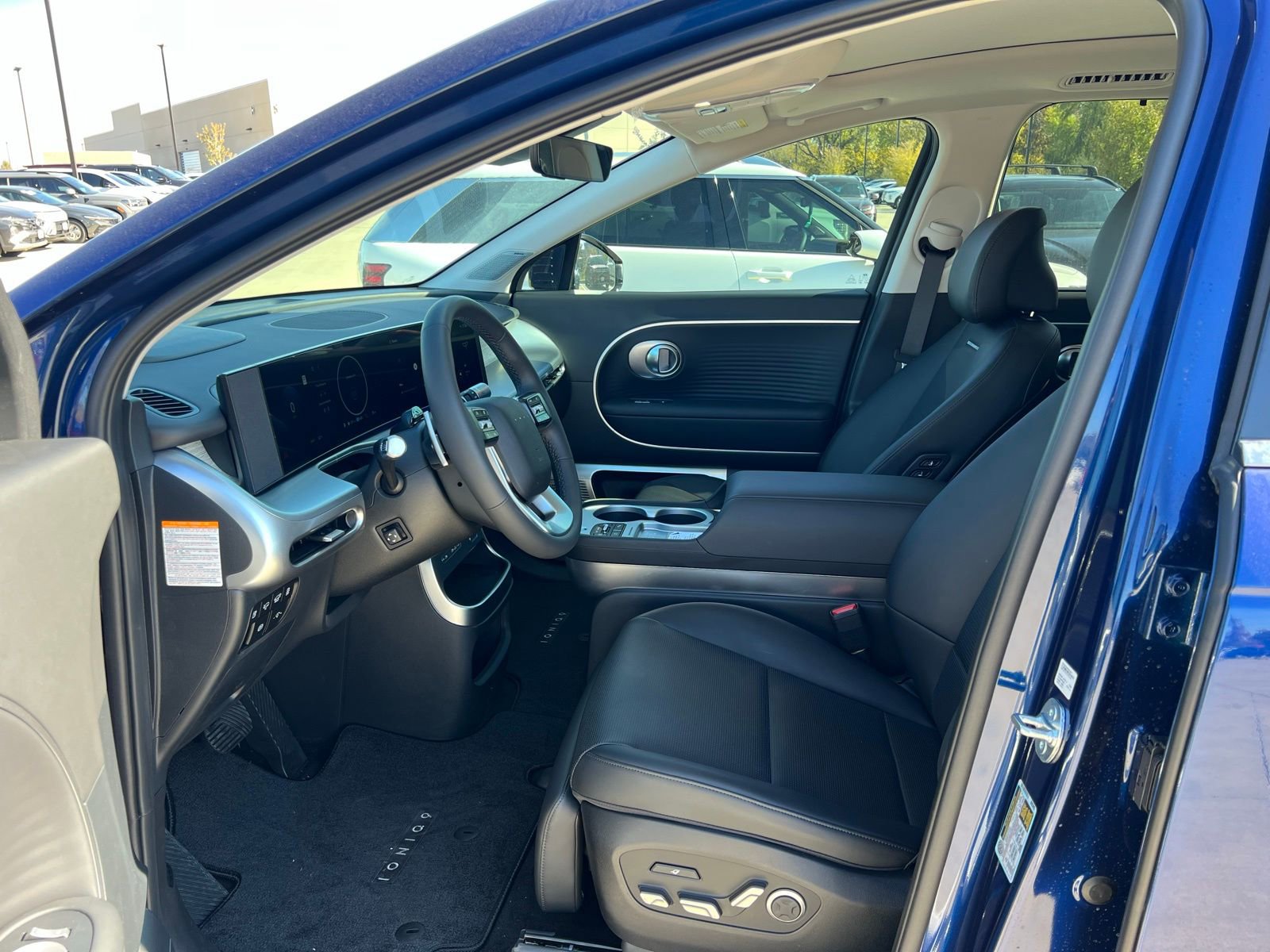 New 2026 Hyundai Ioniq 9 Limited image 28