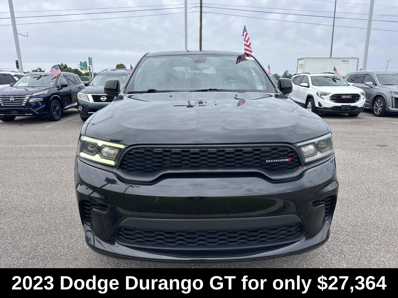 Used 2023 Dodge Durango GT RWD image 2