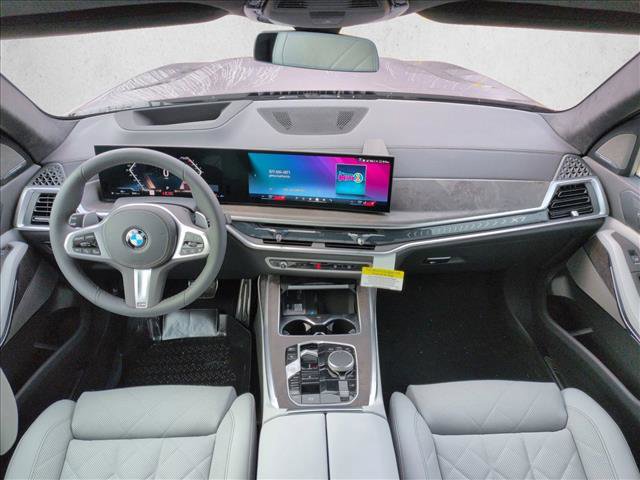 New 2026 BMW X7 xDrive40i image 15