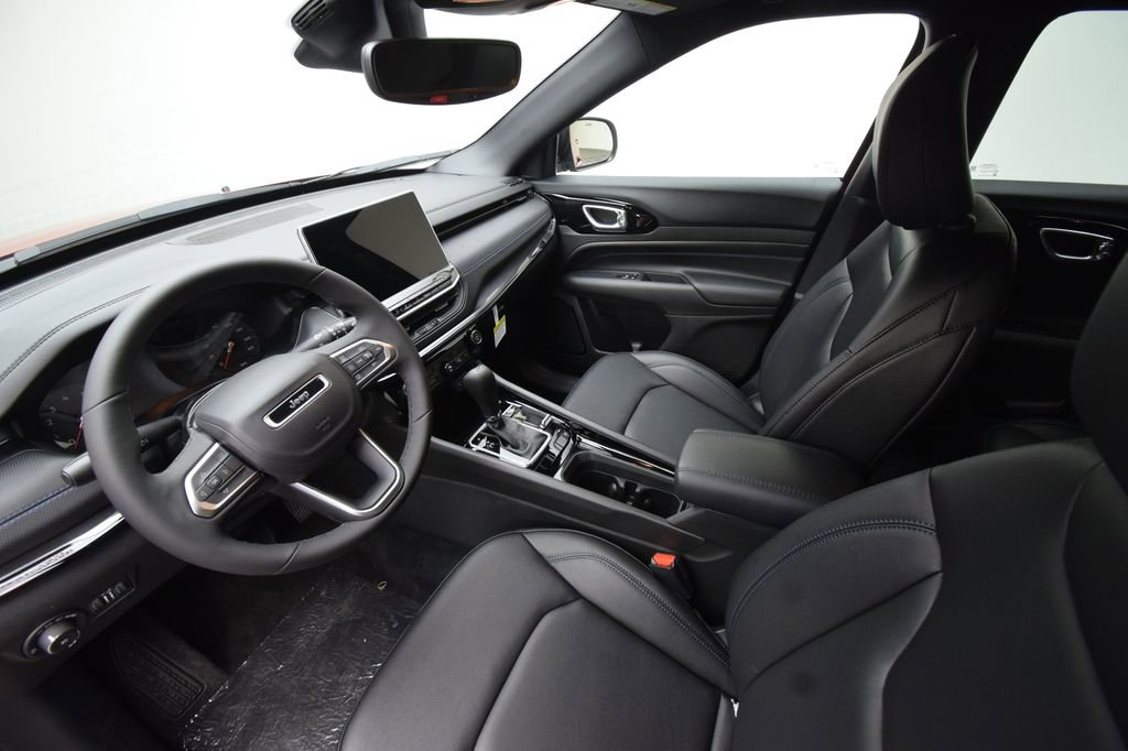 New 2026 Jeep Compass Limited AWD/4WD image 32
