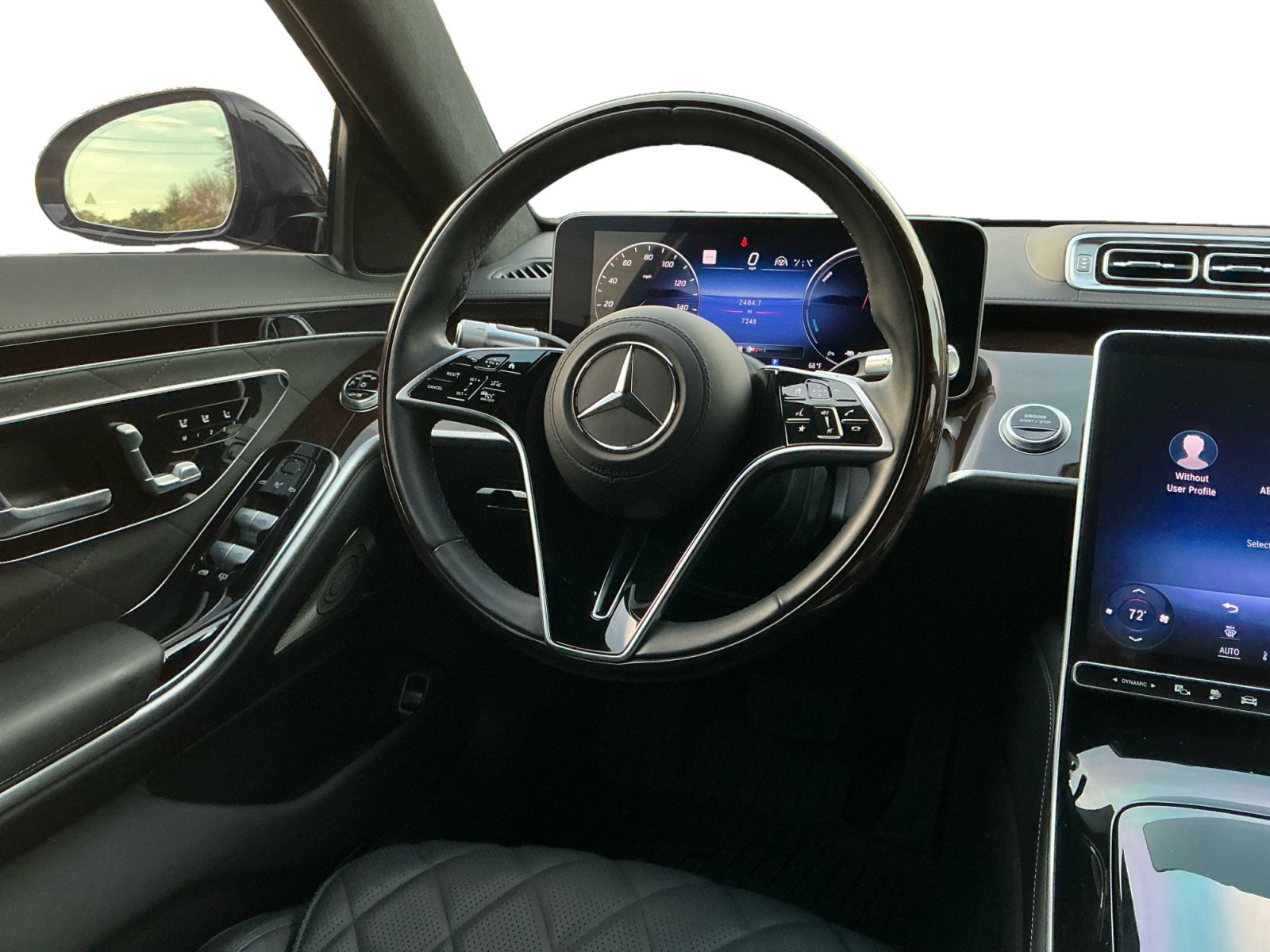 Used 2024 Mercedes-Benz S 580e 4MATIC Sedan image 11