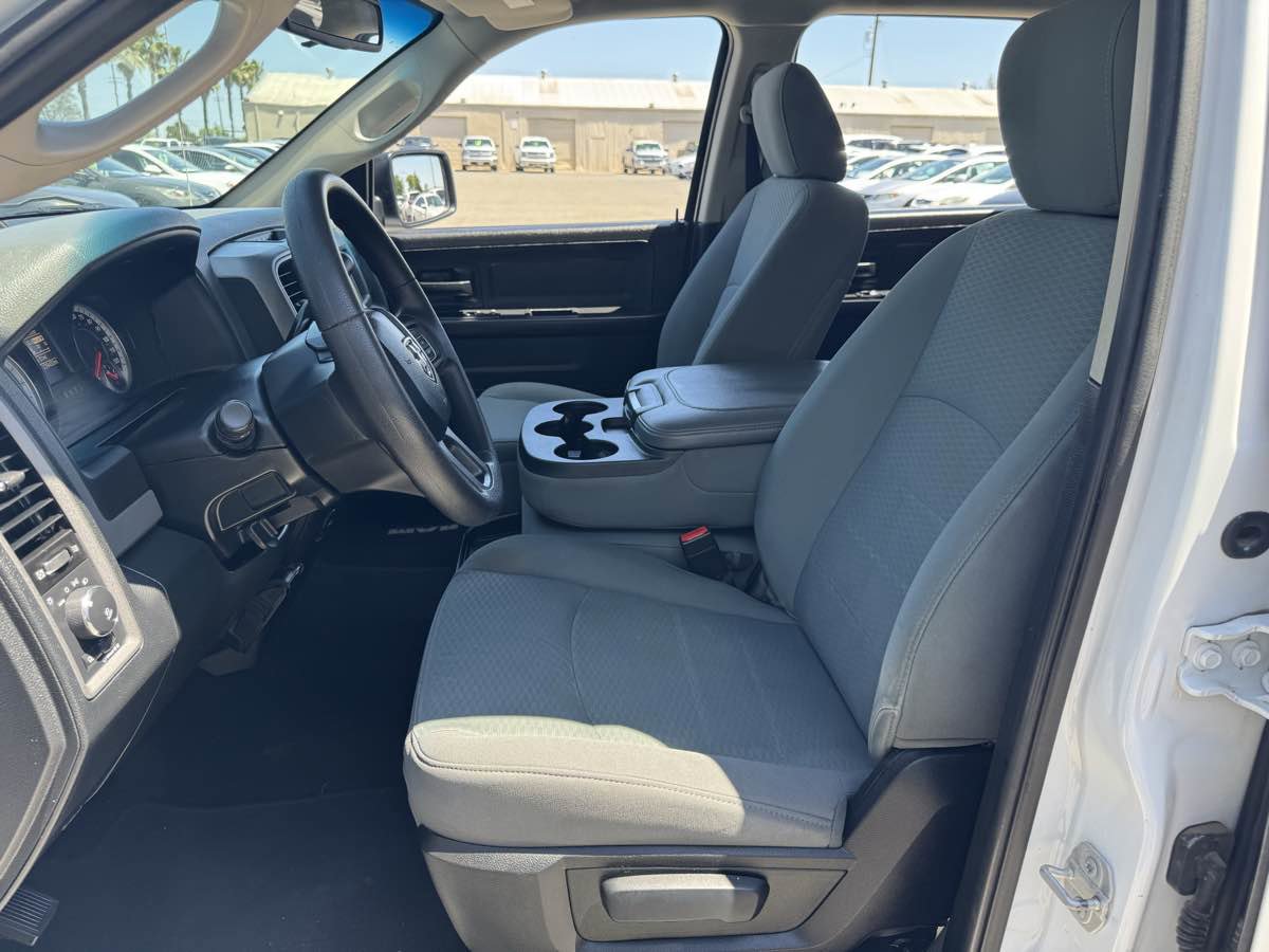Used 2015 RAM 1500 Express AWD/4WD image 22