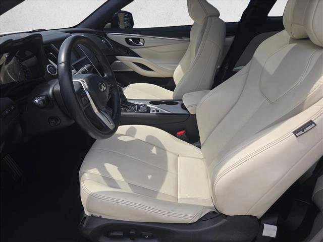 Used 2019 INFINITI Q60 Red Sport 400 w/ Carbon Fiber Package AWD/4WD image 17