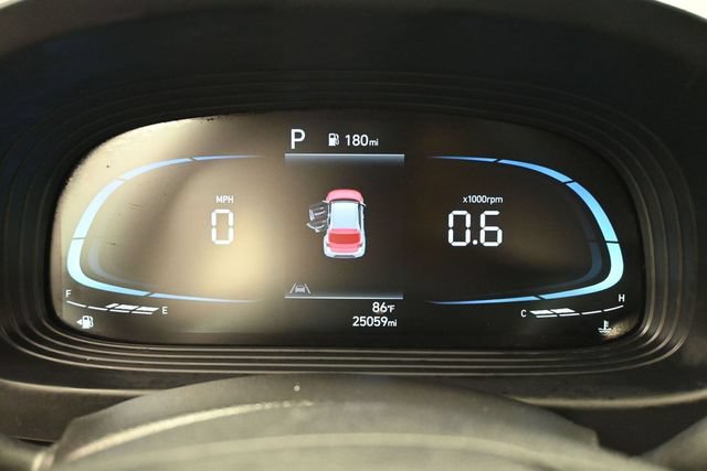 Used 2024 Hyundai Venue SEL FWD image 26