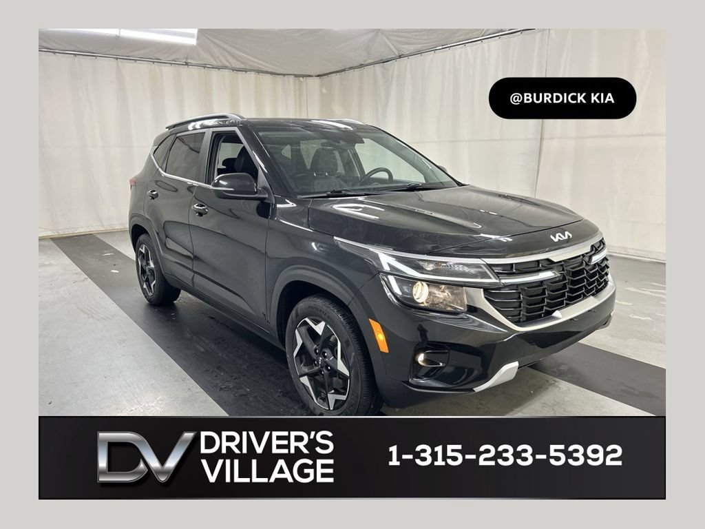 Used 2024 Kia Seltos EX AWD/4WD image 1