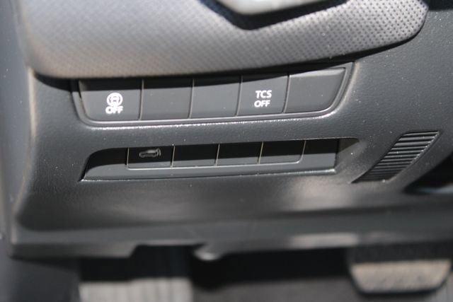 Used 2024 MAZDA CX-50 AWD 2.5 S w/ Preferred Package image 12