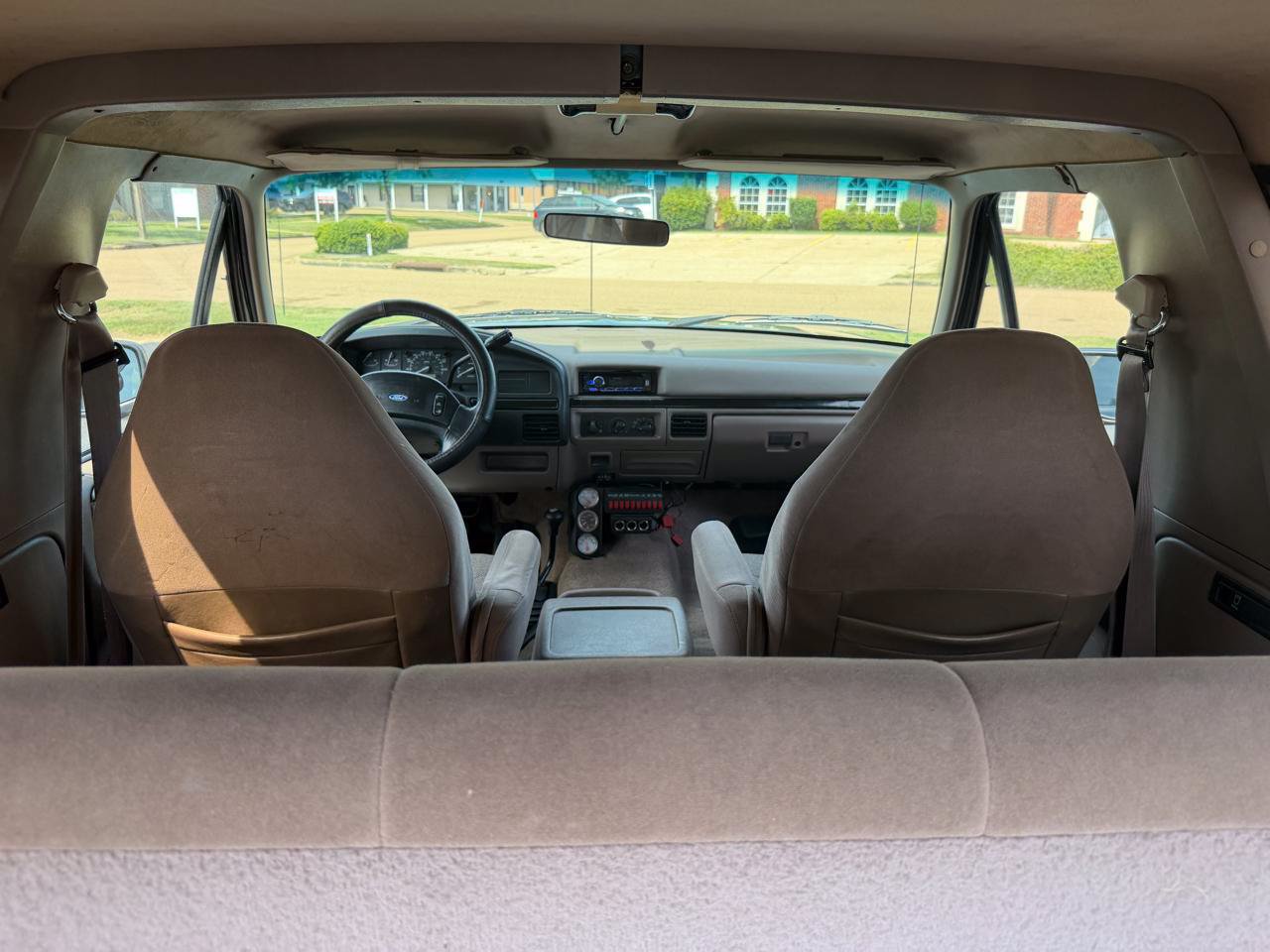 Used 1993 Ford Bronco XLT AWD/4WD image 14