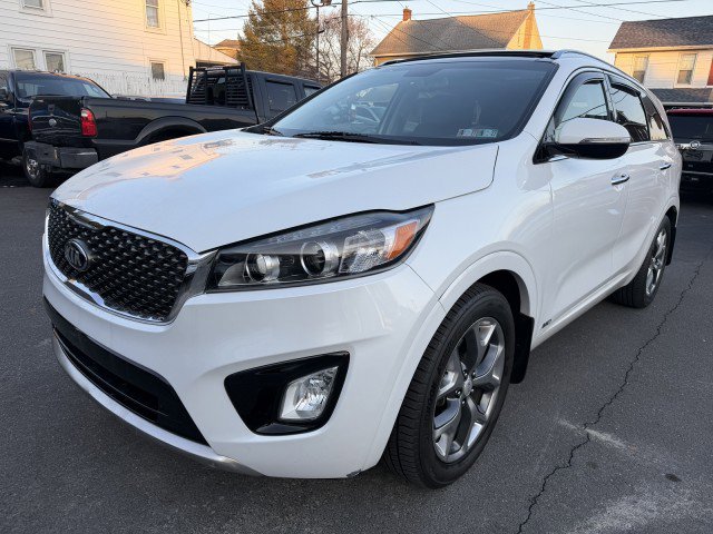 Used 2017 Kia Sorento SX image 2