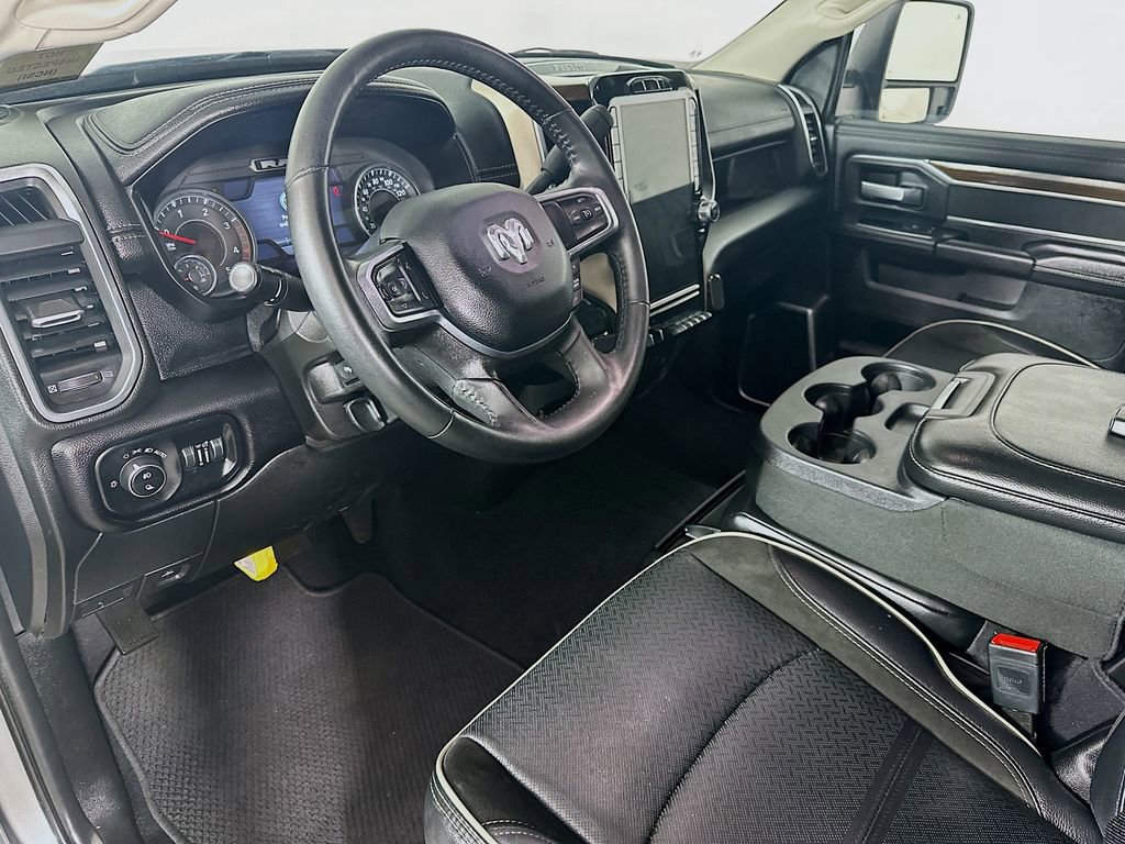 Used 2024 RAM 2500 Laramie image 30